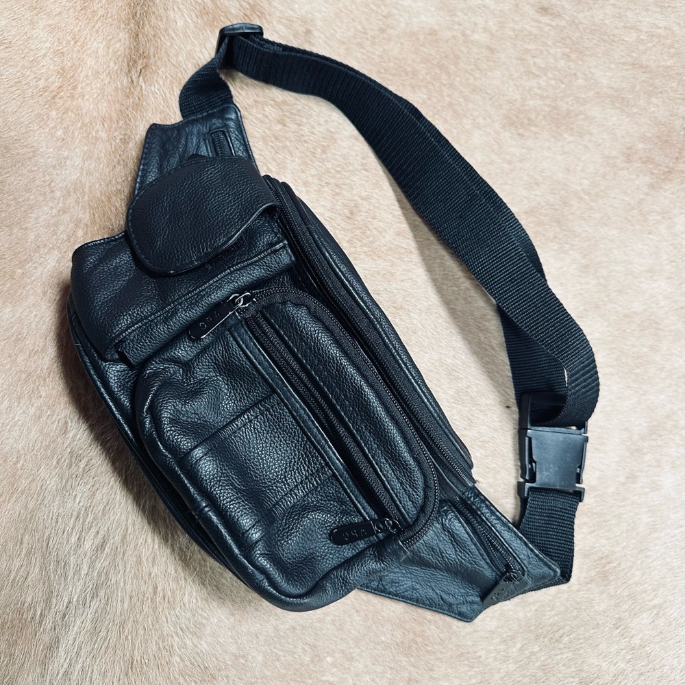 A.P.C. Vintage Black Leather Belt Bag